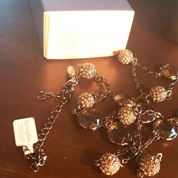 LIA SOPHIA "Jody" Cut Crystal / Smoky Hematite Necklace NIB / Retired - Picture 6 of 8